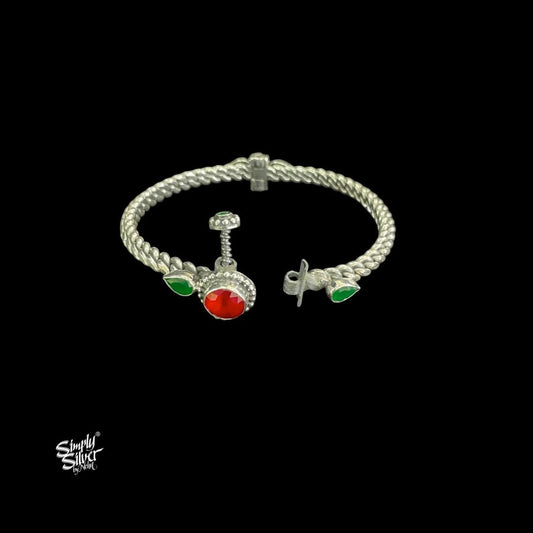 Silver Openable Twisted wire Kada with Green Stone & Flowers