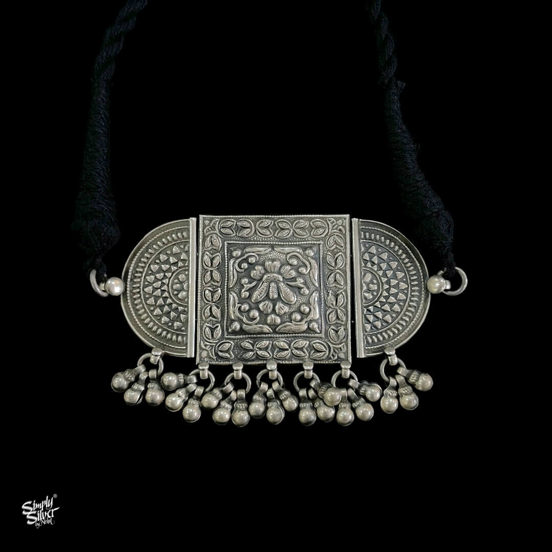 Silver Statement Choker - MH2101