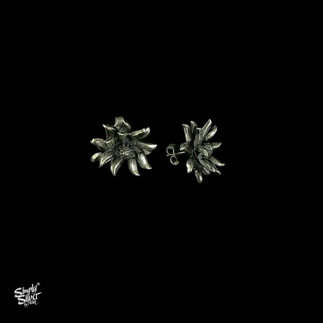 Silver Flower Studs - MH2803