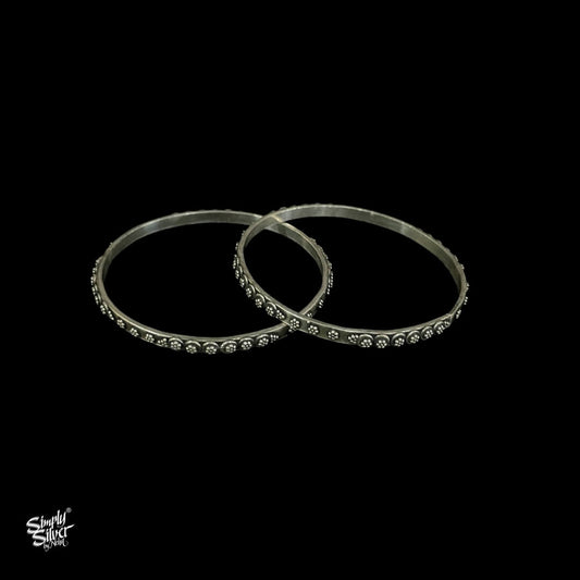 Silver Flower Bangles Pair - MH4377