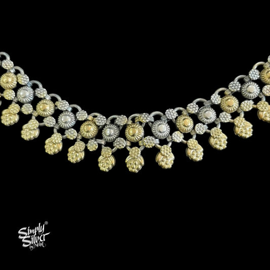 Silver Statement Dual Tone Jaali & Flower Neckpiece - MH4536