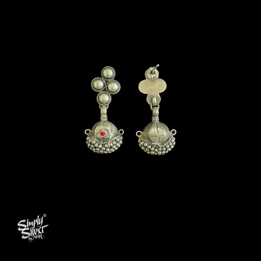 Silver Flower Studs With Red Color Stone Borla - MH4550