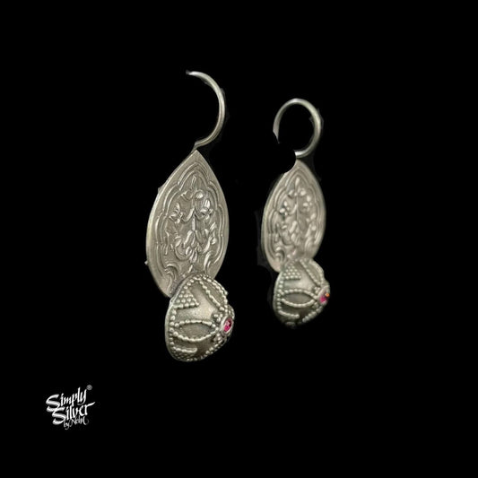 Silver Floral Paan Hooks with Pink Stone - MH5417