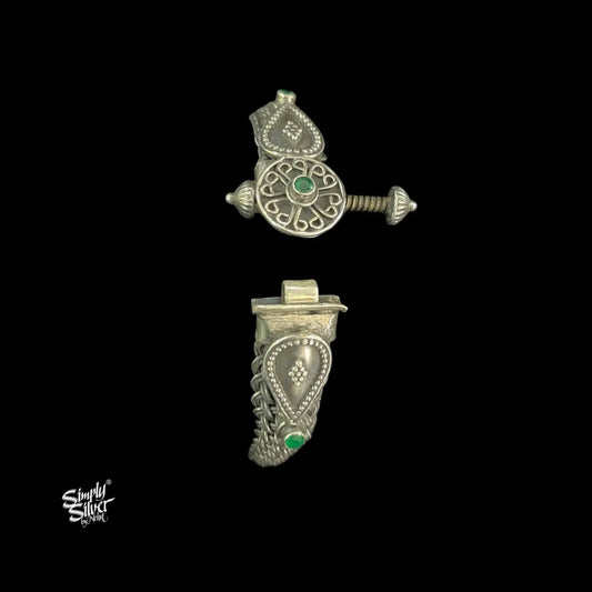 Silver Openable Twisted wire Kada with Green Stone & Flowers - MH5657