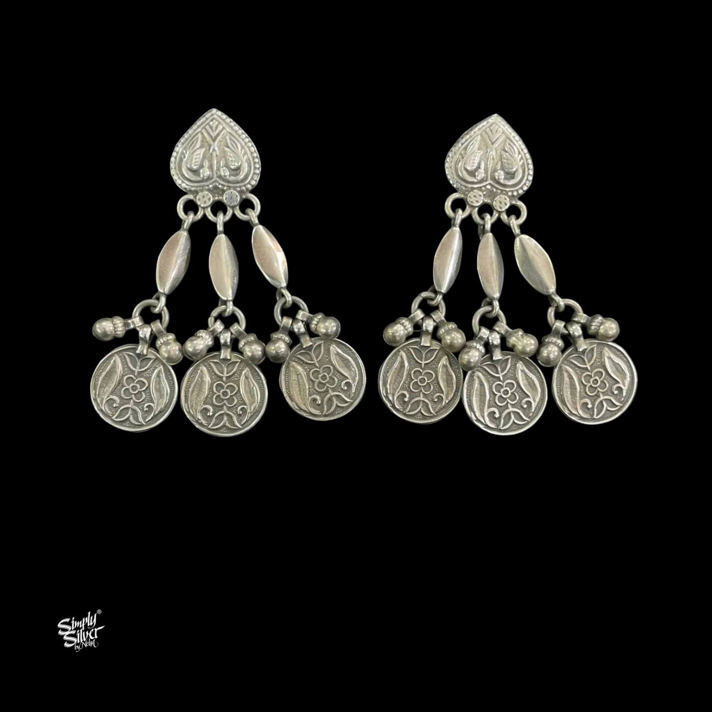 Silver Paan Flower with Long Ghungroos & Round Danglers
