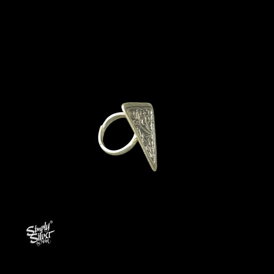 Silver Traingle Floral Ring-2