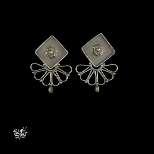 Silver Square with Jaali Flower - MH5842