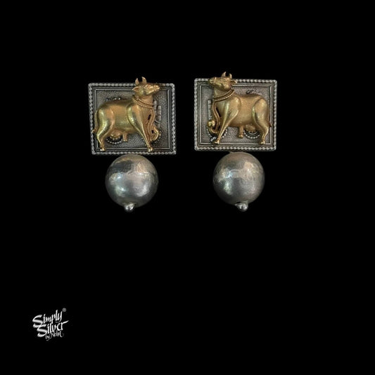 Dual Tone Cow with Ball Dangler - MH5849