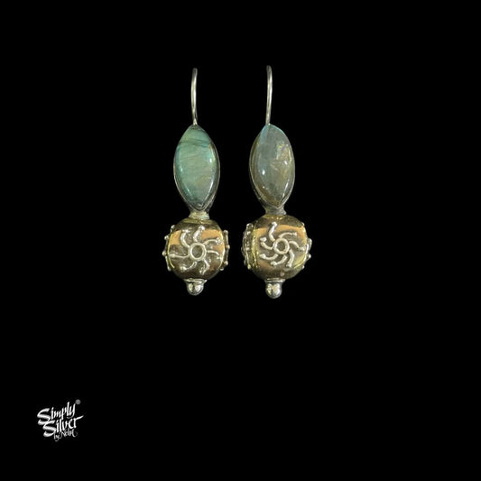 Silver Oval Shape Labrodite Stone with Floral Copper & Silver Fusion Bead - MH5869