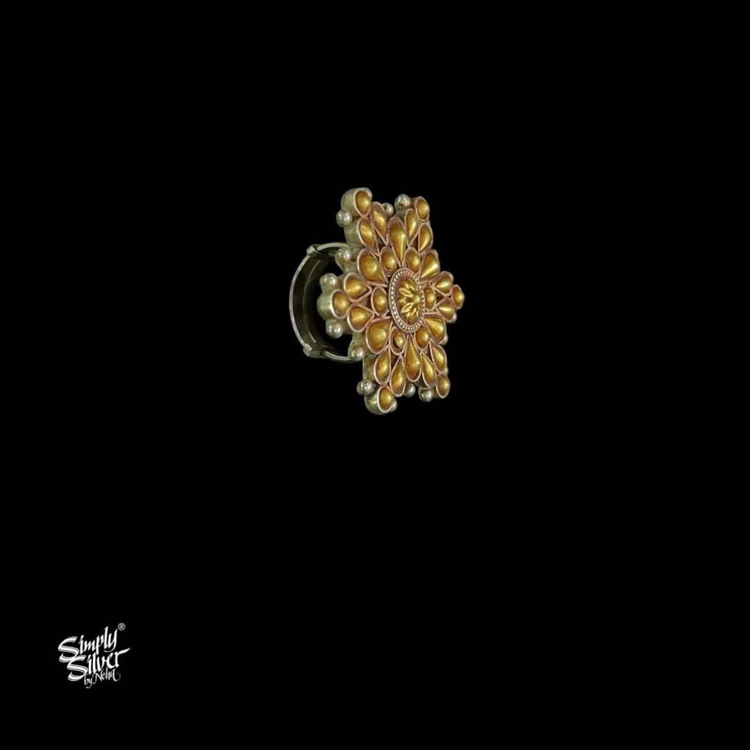 Bandhel Silver Dual Tone Flower Ring - MH5878