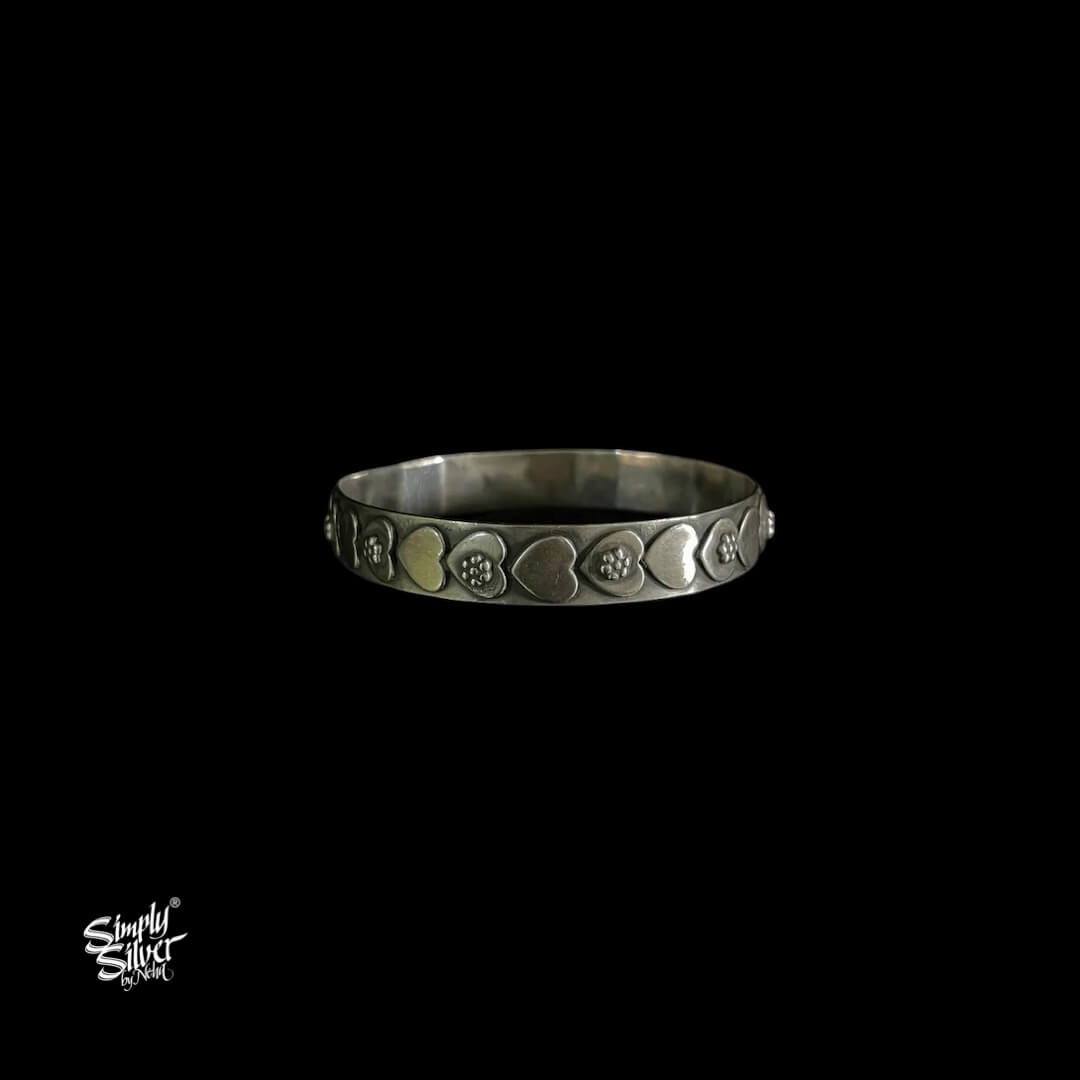 Silver Hearts Bangle - MH5913