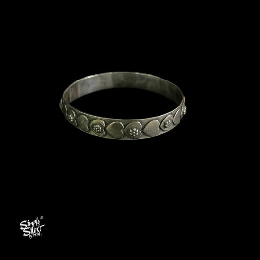 Silver Hearts Bangle - MH5913