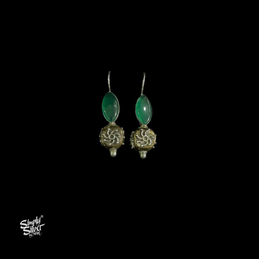 Silver Oval Shape Green Stone with Floral Copper  & Silver Fusion  Bead - MH5935