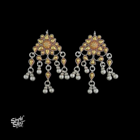 Bandhel-Silver-Dual-Tone-Flower-and-Ghungroos-Earings-MH5983-1