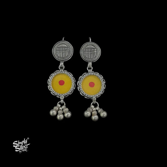 Silver-Round-Yellow-and-Red-Dot-Hand-Painting-Glass-with-Ghungroos-MH5992-1