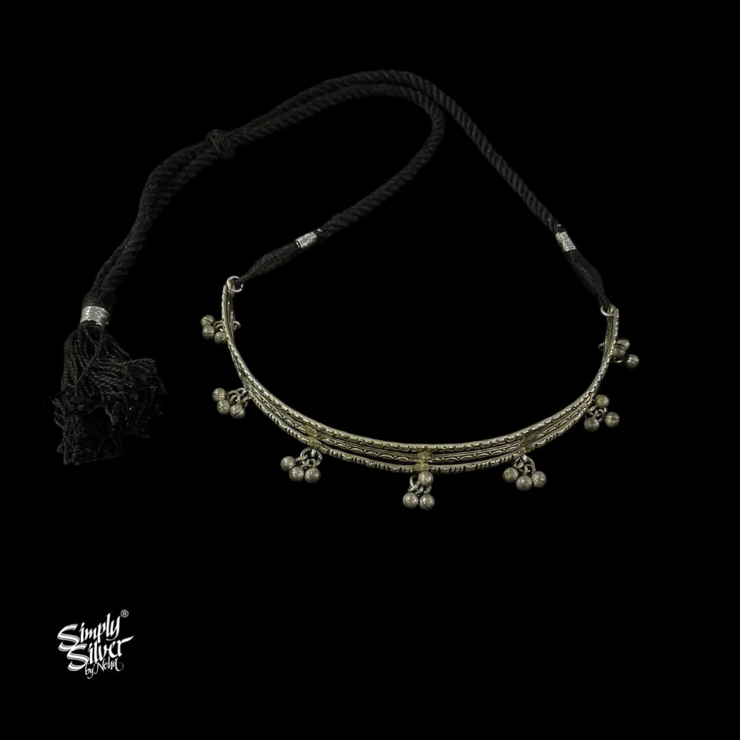 Silver-3-Floral-Strip-Choker-With-Ghungroos-MH6004-1