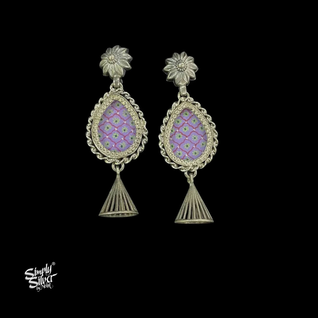 Silver-Flower-Studs-with-Hand-Painted-Purple-Glass-and-Jaali-Danger-MH6041-1