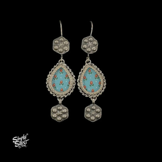 Silver-Flower-Hooks-with-Hand-Painted-Auqa-Glass-and-Dangler-MH6050-1