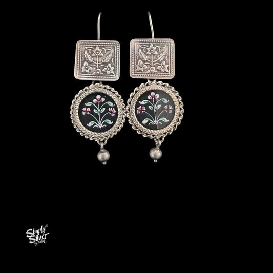 Silver Sqaure Floral with Round Hand Painted Black Glass-MH6118