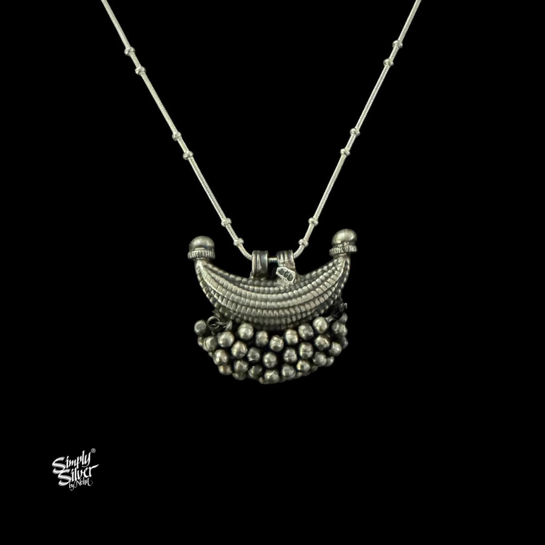 Silver Chaand & Ghungroos Pendant with Chain - MH6154