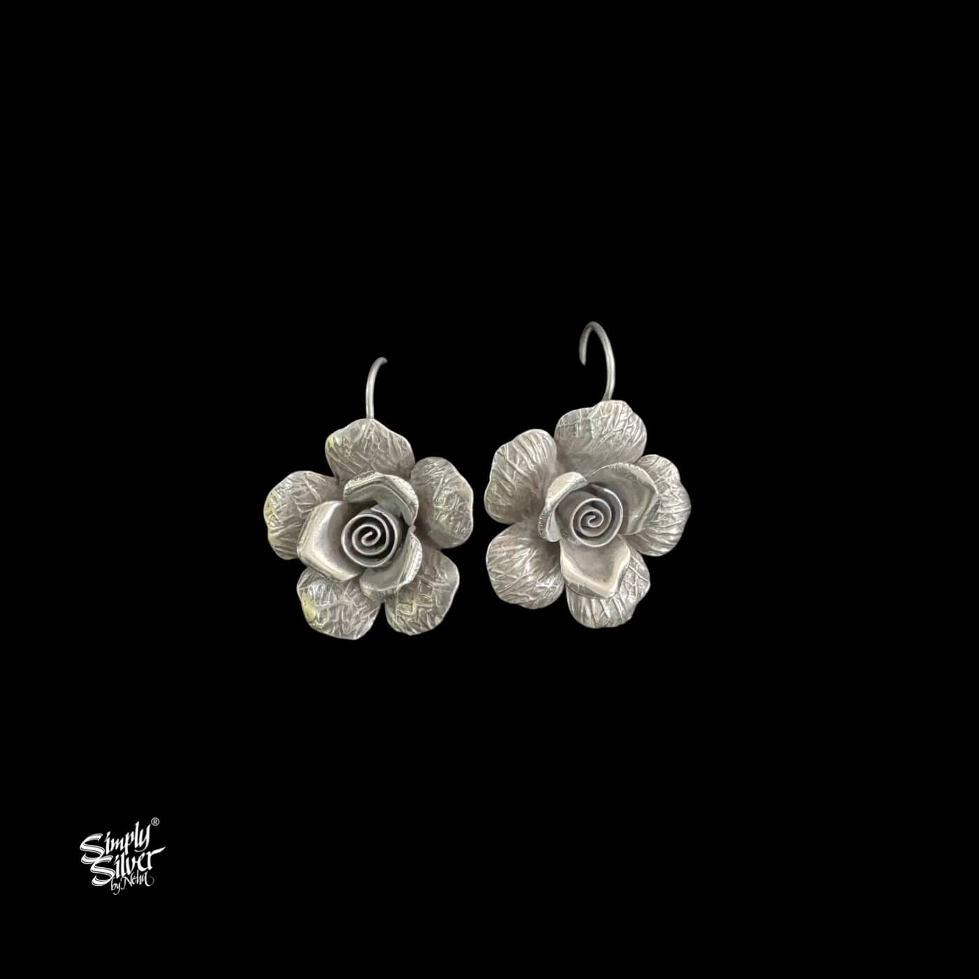 3D Silver Flower-1
