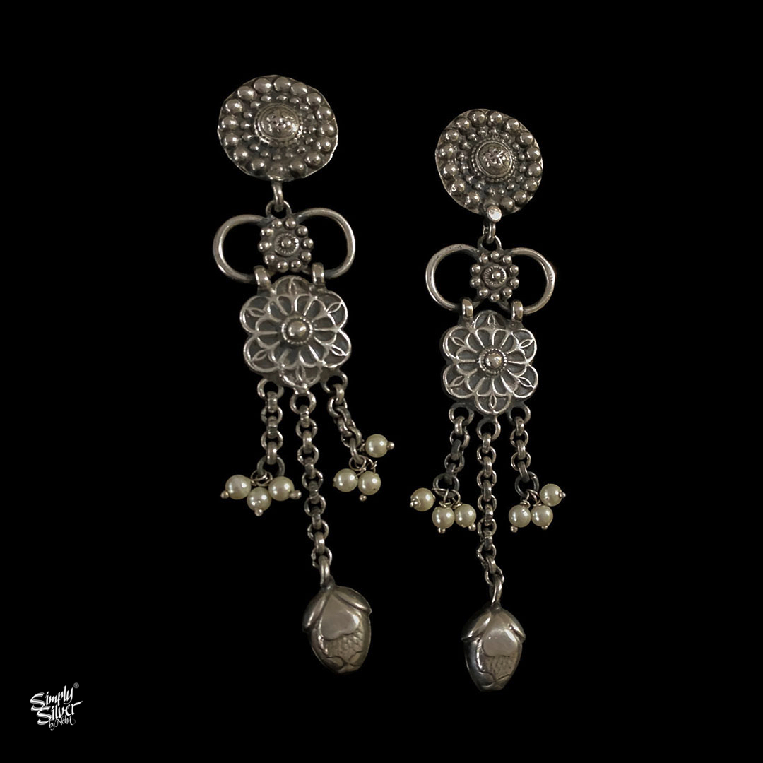 Coração de Viana I Silver Filigree Earrings - 2.6' | Luisa Paixao | USA